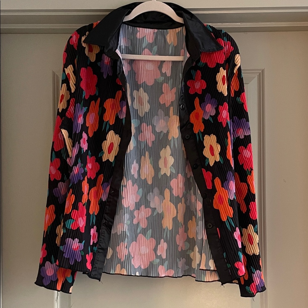 Floral Women's Button Down